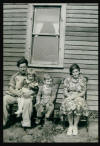 Is this a brother of Charles Allender and his family? Submitted by P. Vaughan  pajolova@hotmail.com